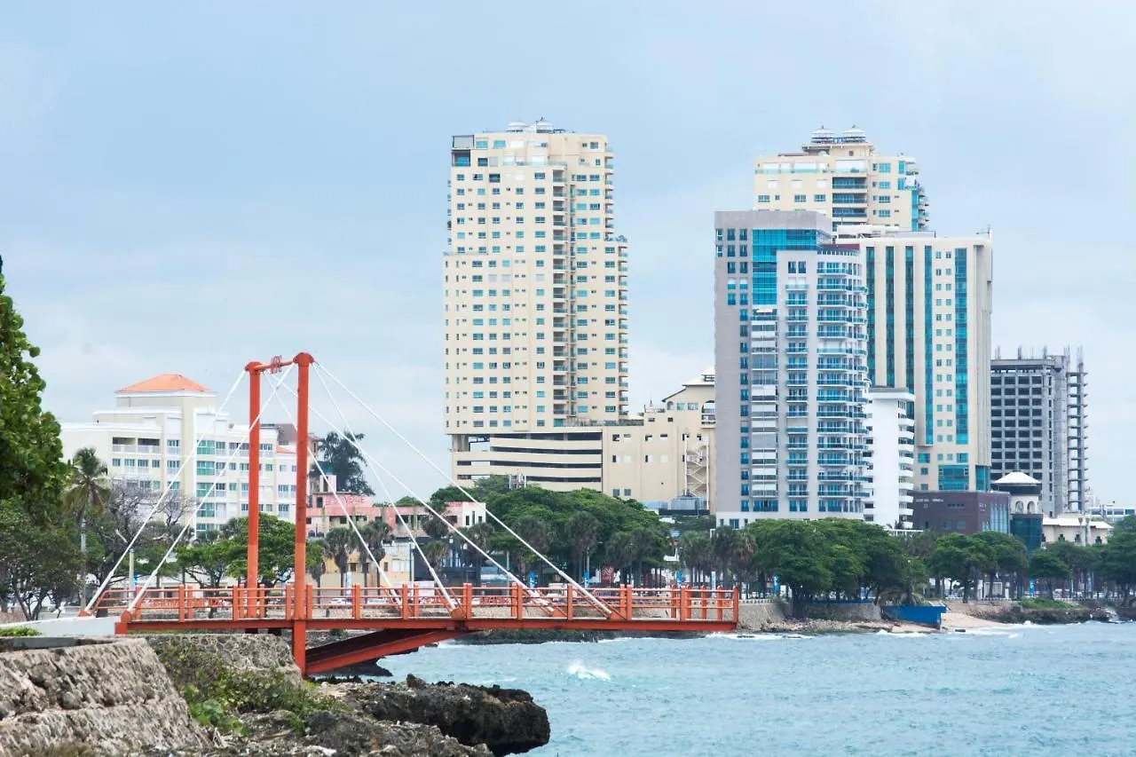 Malecon Premium Rooms & Hotel Santo Domingo