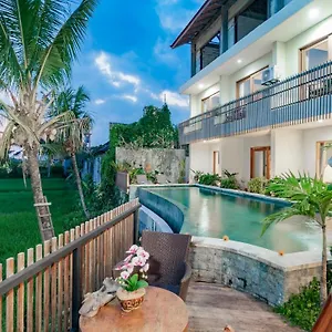 Juli House By Mahaputra Affittacamere Ubud